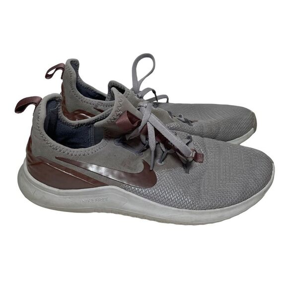 Nike Grey Athletic Running Shoes - Picture 1 of 7